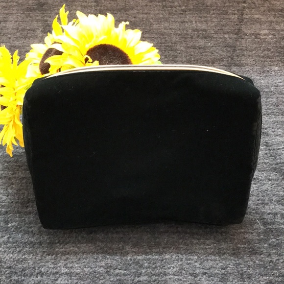 Chanel Velvet With Large Gold Trim Pouch - Picture 5 of 7